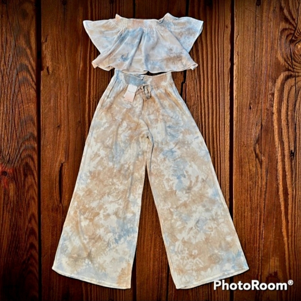 Kiwi & Punch Off Shoulder Tie Dye 2 Piece Resort Wear - Picture 1 of 7